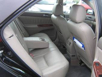 2004 Toyota Camry Photos