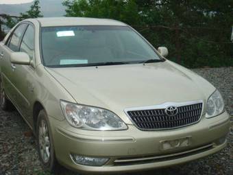 2004 Toyota Camry Photos