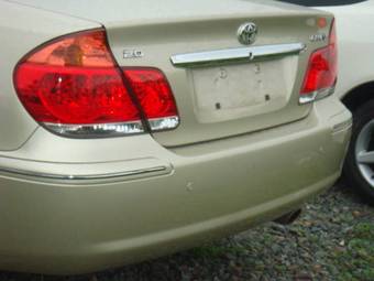 2004 Toyota Camry Photos