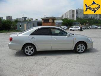 2004 Toyota Camry Photos