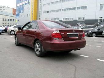 2004 Toyota Camry Pics