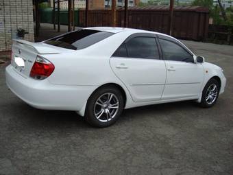 2004 Toyota Camry Pictures