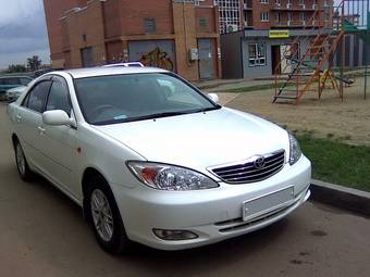 2004 Toyota Camry Photos