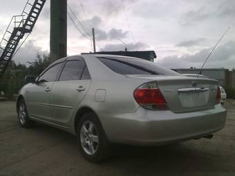 2004 Toyota Camry Photos