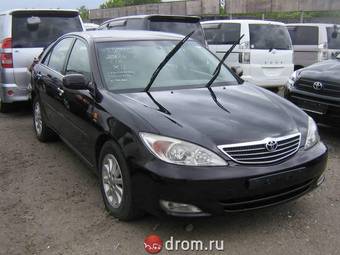 2004 Toyota Camry Photos