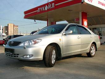 2004 Toyota Camry Images