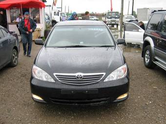 2004 Toyota Camry Photos