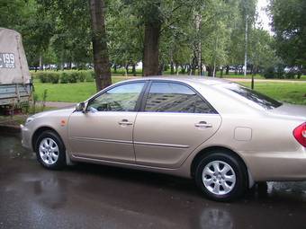 2004 Toyota Camry Photos