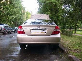 2004 Toyota Camry Pictures