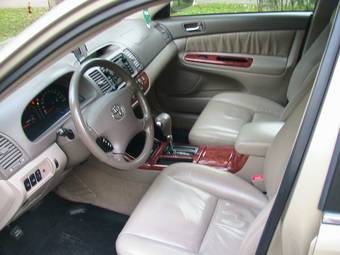 2004 Toyota Camry Wallpapers