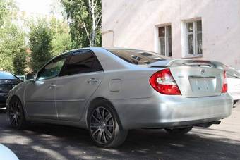 2004 Toyota Camry Photos