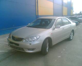 2004 Toyota Camry Photos