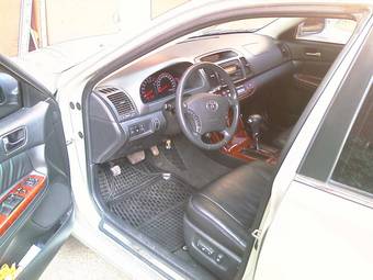 2004 Toyota Camry Photos
