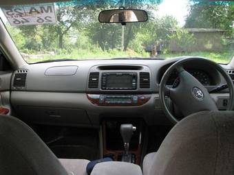 2004 Toyota Camry Wallpapers