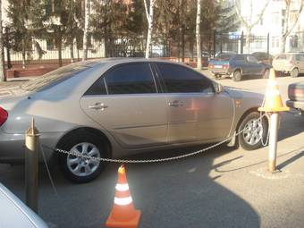 2004 Toyota Camry Photos