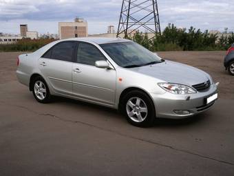 2004 Toyota Camry Pictures