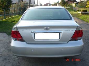 2004 Toyota Camry Pictures