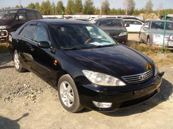 2004 Toyota Camry Photos