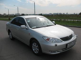 2004 Toyota Camry Wallpapers