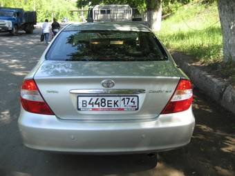 2004 Toyota Camry Pictures