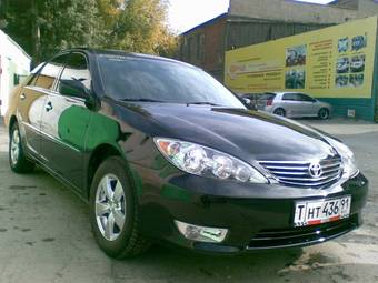 2004 Toyota Camry Pictures