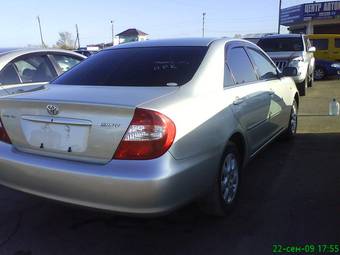 2004 Toyota Camry Photos