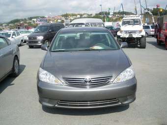 2005 Toyota Camry Pictures