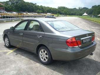 2005 Toyota Camry Pics
