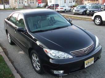 2005 Toyota Camry Images