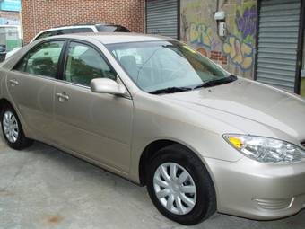 2005 Toyota Camry Photos