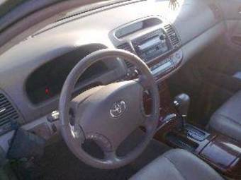2005 Toyota Camry Pictures