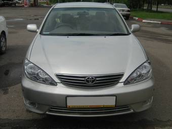 2005 Toyota Camry Pictures