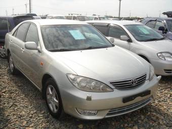 2005 Toyota Camry Photos