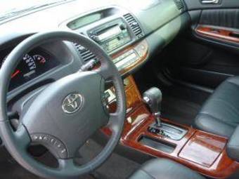 2005 Toyota Camry Photos
