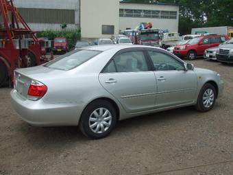 2005 Toyota Camry Pictures