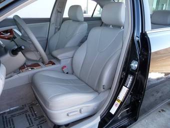 2010 Toyota Camry Pictures