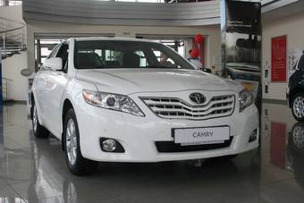 2010 Toyota Camry Pictures