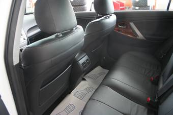 2010 Toyota Camry Photos