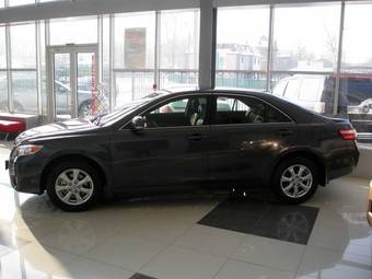 2010 Toyota Camry Photos