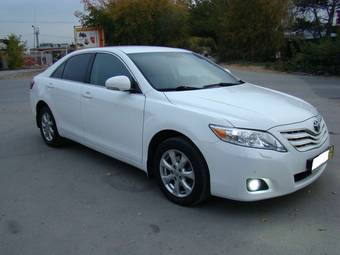 2010 Toyota Camry Photos