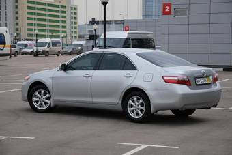 2010 Toyota Camry Pictures