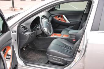 2010 Toyota Camry Photos