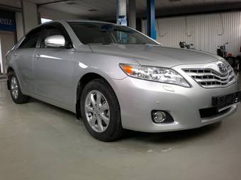 2010 Toyota Camry Pictures