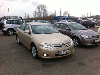 2010 Toyota Camry Photos