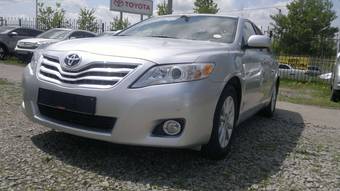 2010 Toyota Camry Pics