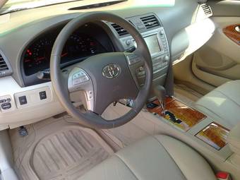 2010 Toyota Camry Pics