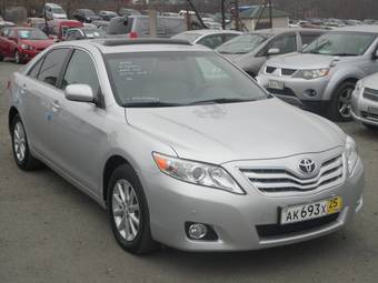 2011 Toyota Camry Photos
