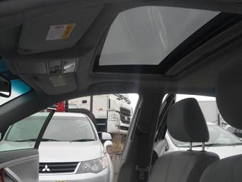 2011 Toyota Camry Pics