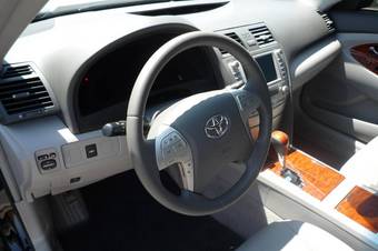 2011 Toyota Camry Pictures