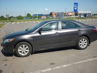 2011 Toyota Camry Photos